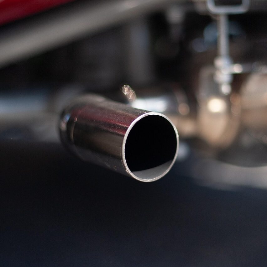 exhaust-pipe-4278617_1280-circle